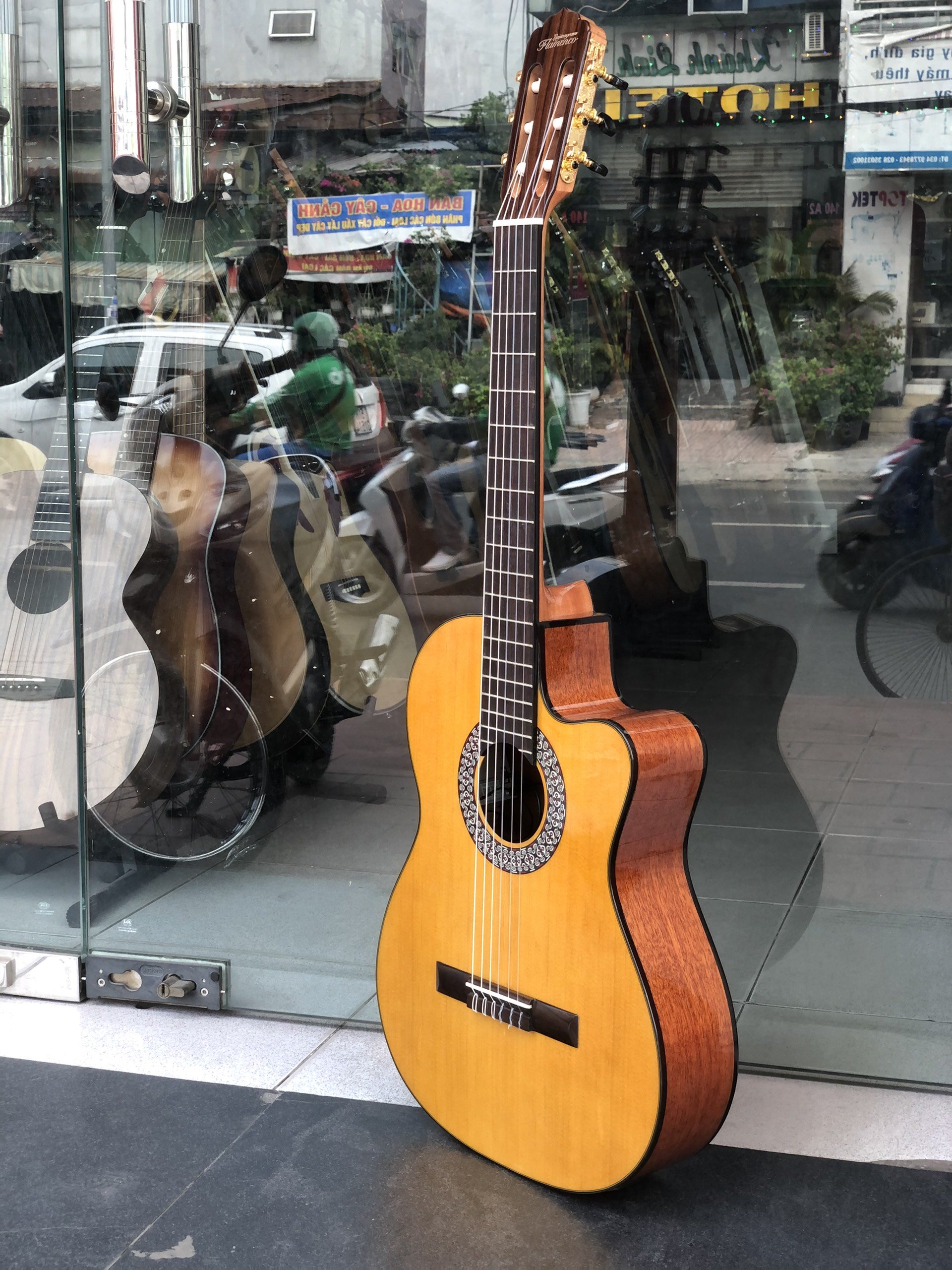 Đàn Guitar classic Flamenco Chính Hãng - PHONG VÂN MUSIC